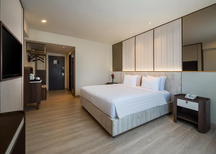 Hotel Aston And 4*
