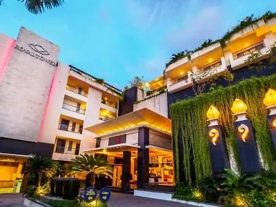 Aston And Hotel 4*