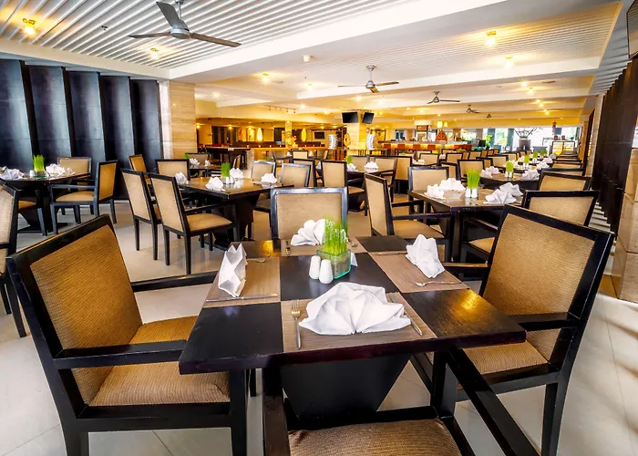 Aston And 4* Kuta Lombok